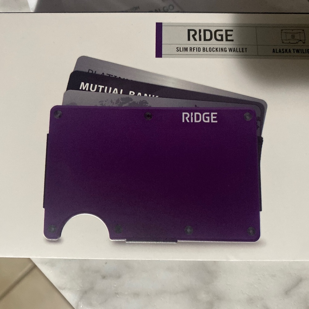 Ridge wallet